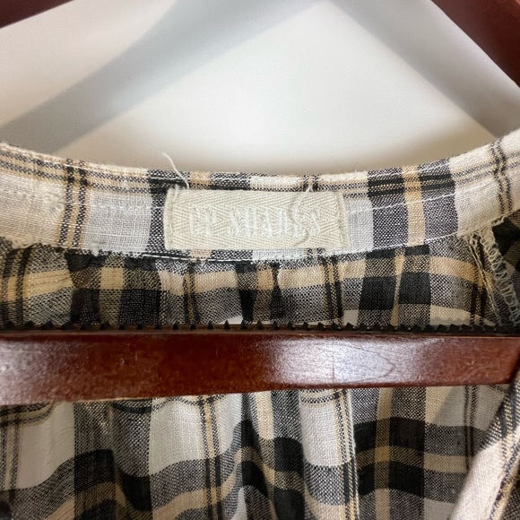 CP Shades linen top - Picture 4 of 9